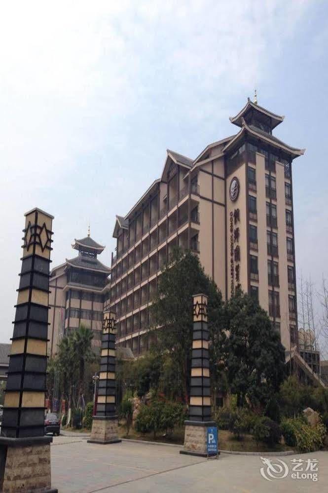 Liuzhou Sanjiangxian Dongxiangguo Hotel Ngoại thất bức ảnh