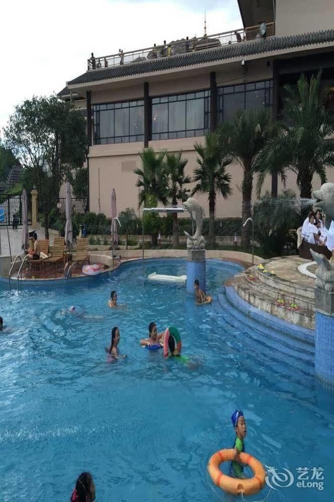 Liuzhou Sanjiangxian Dongxiangguo Hotel Ngoại thất bức ảnh